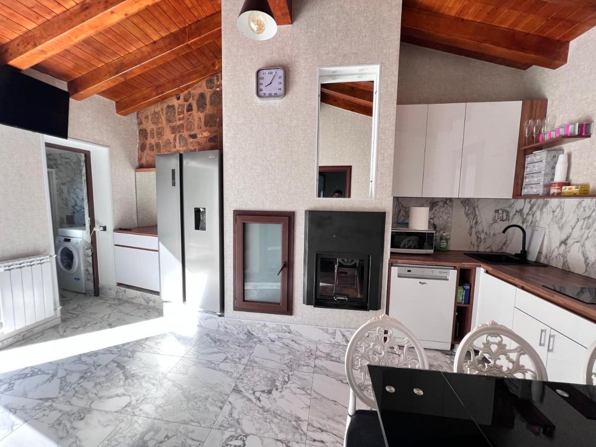 Villa Di Campagna Con Vista Mare 5 Camere Da Letto Pampara Kültér fotó