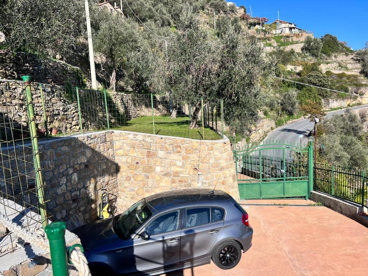 Villa Di Campagna Con Vista Mare 5 Camere Da Letto Pampara Kültér fotó