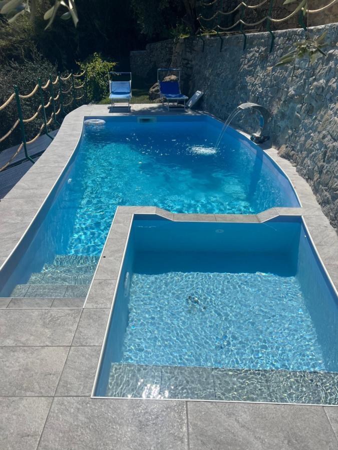 Villa Di Campagna Con Vista Mare 5 Camere Da Letto Pampara Kültér fotó