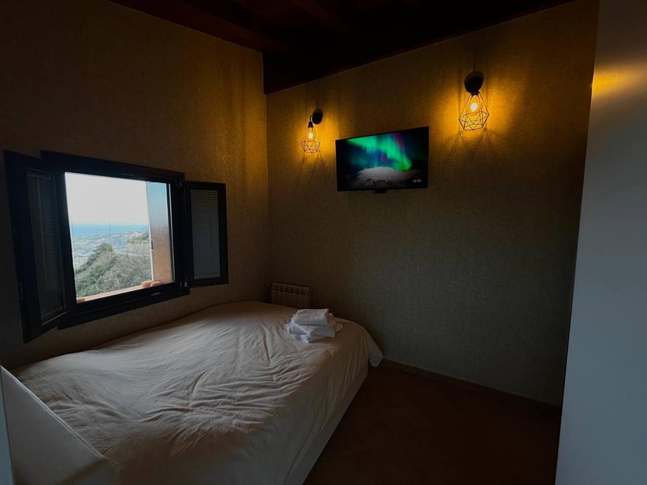 Villa Di Campagna Con Vista Mare 5 Camere Da Letto Pampara Kültér fotó