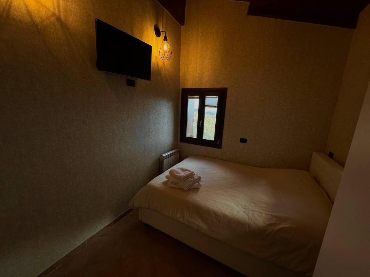 Villa Di Campagna Con Vista Mare 5 Camere Da Letto Pampara Kültér fotó