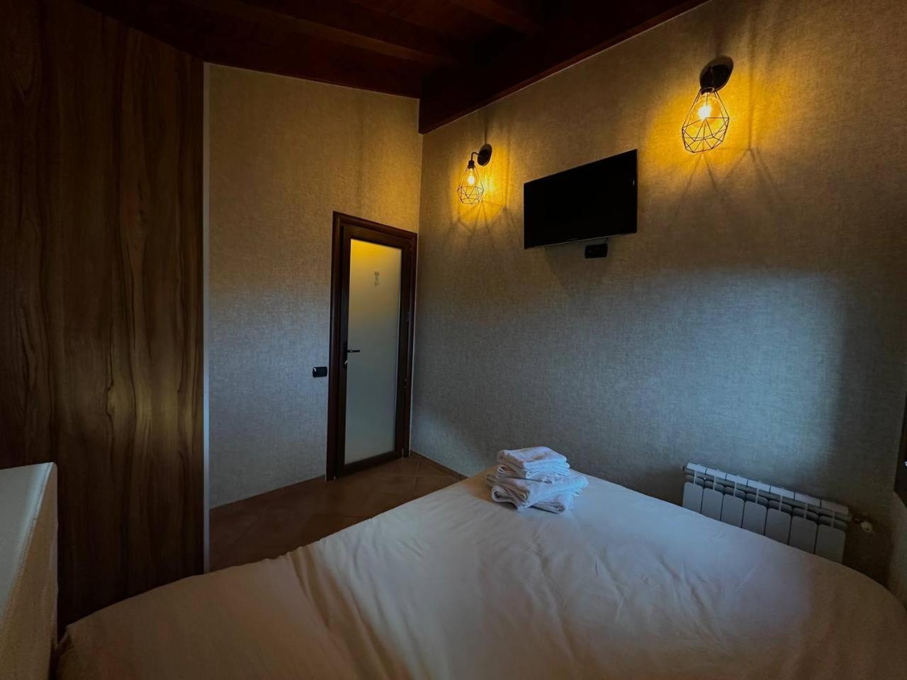 Villa Di Campagna Con Vista Mare 5 Camere Da Letto Pampara Kültér fotó