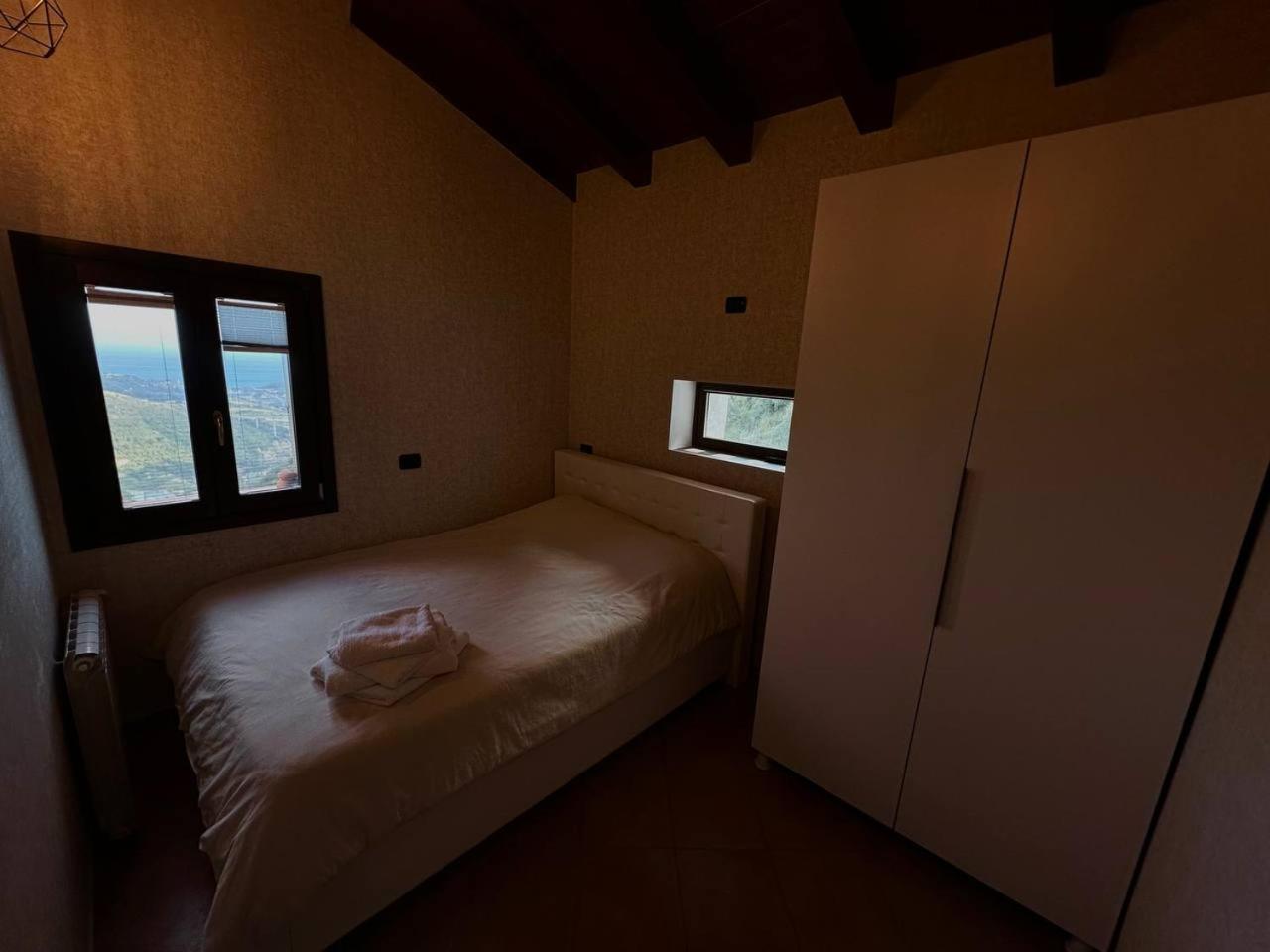 Villa Di Campagna Con Vista Mare 5 Camere Da Letto Pampara Kültér fotó